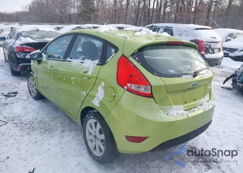 2011 Ford Fiesta Se z USA, uszkodzony, nr VIN 3FADP4EJ9BM178484